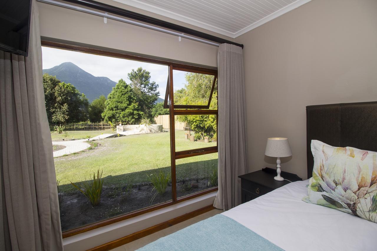 Bed and Breakfast Tsitsikamma Manor Stormsrivier Exterior foto